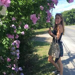 Meet your Posher, Sarah